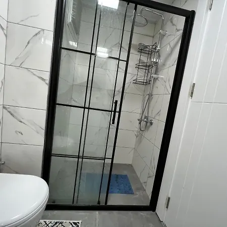 Mahmutlar Apartment *